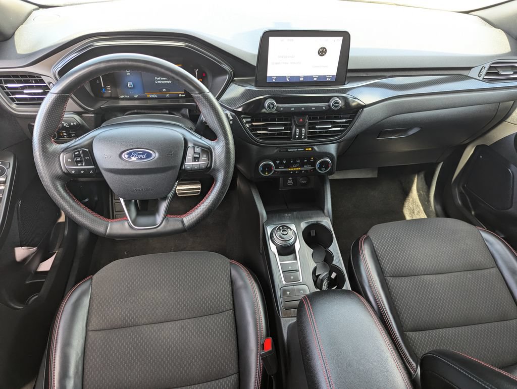 Used 2024 Ford Escape ST-Line AWD/4WD image 30