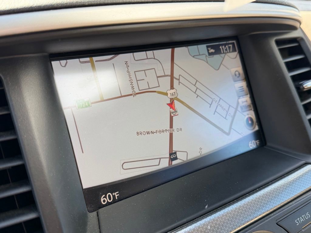 Used 2020 Nissan Pathfinder SL image 16