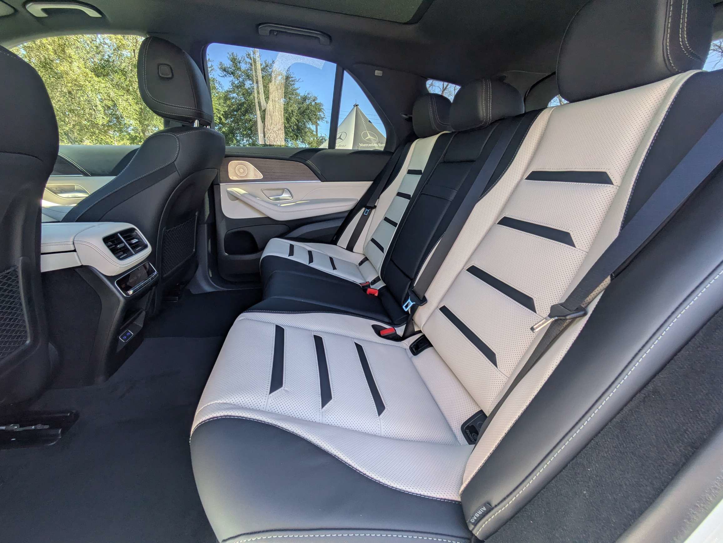 New 2027 Mercedes-Benz GLE 53e AMG 4MATIC image 11