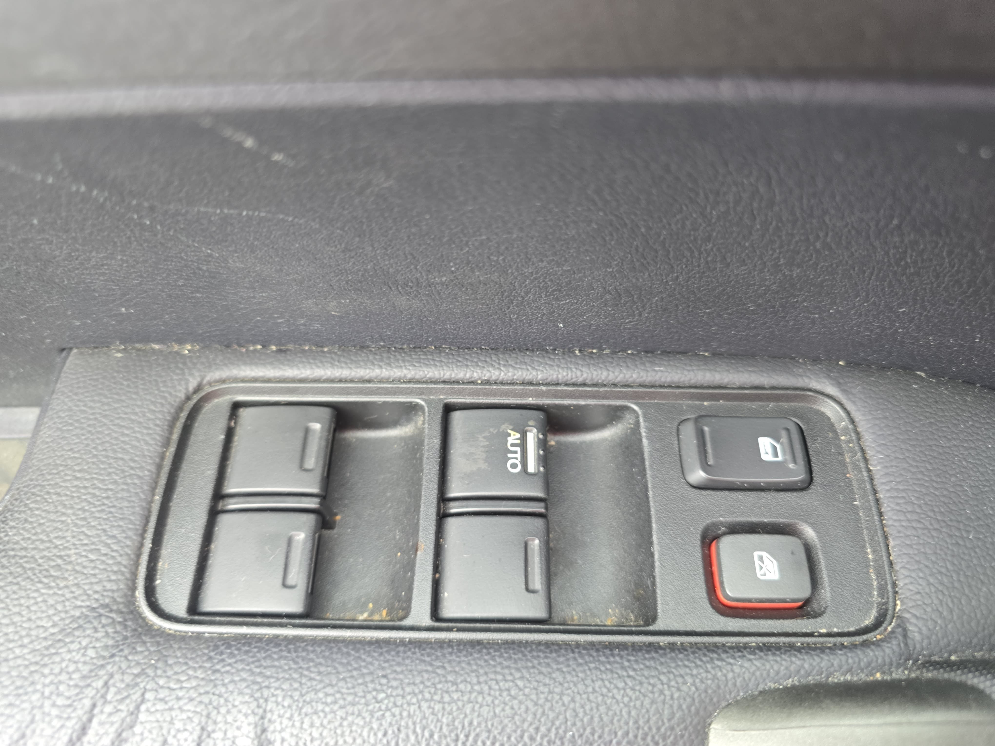 Used 2010 Honda CR-V EX-L image 25