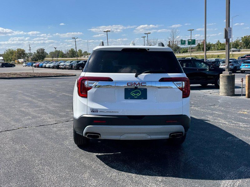 Certified 2023 GMC Acadia SLE w/ Driver Convenience Package image 4