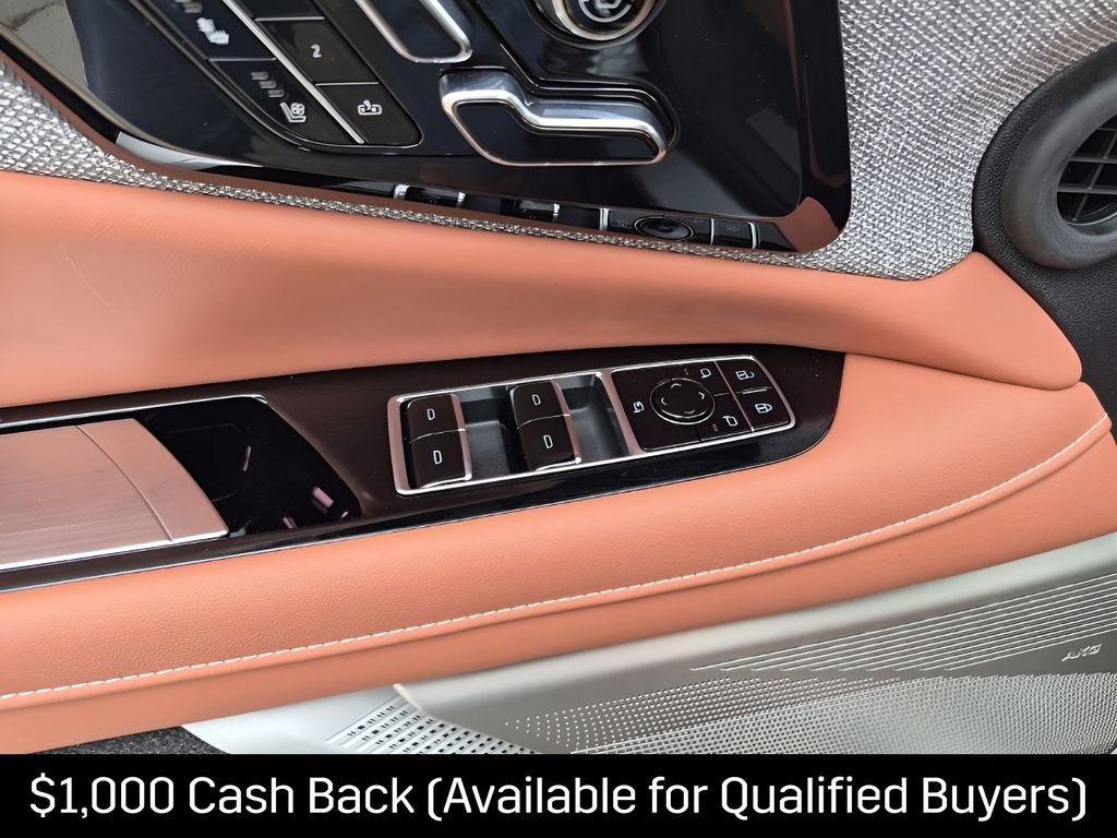 New 2026 Cadillac Optiq Luxury 2 w/ LPO, Floor Liner Package AWD/4WD image 29