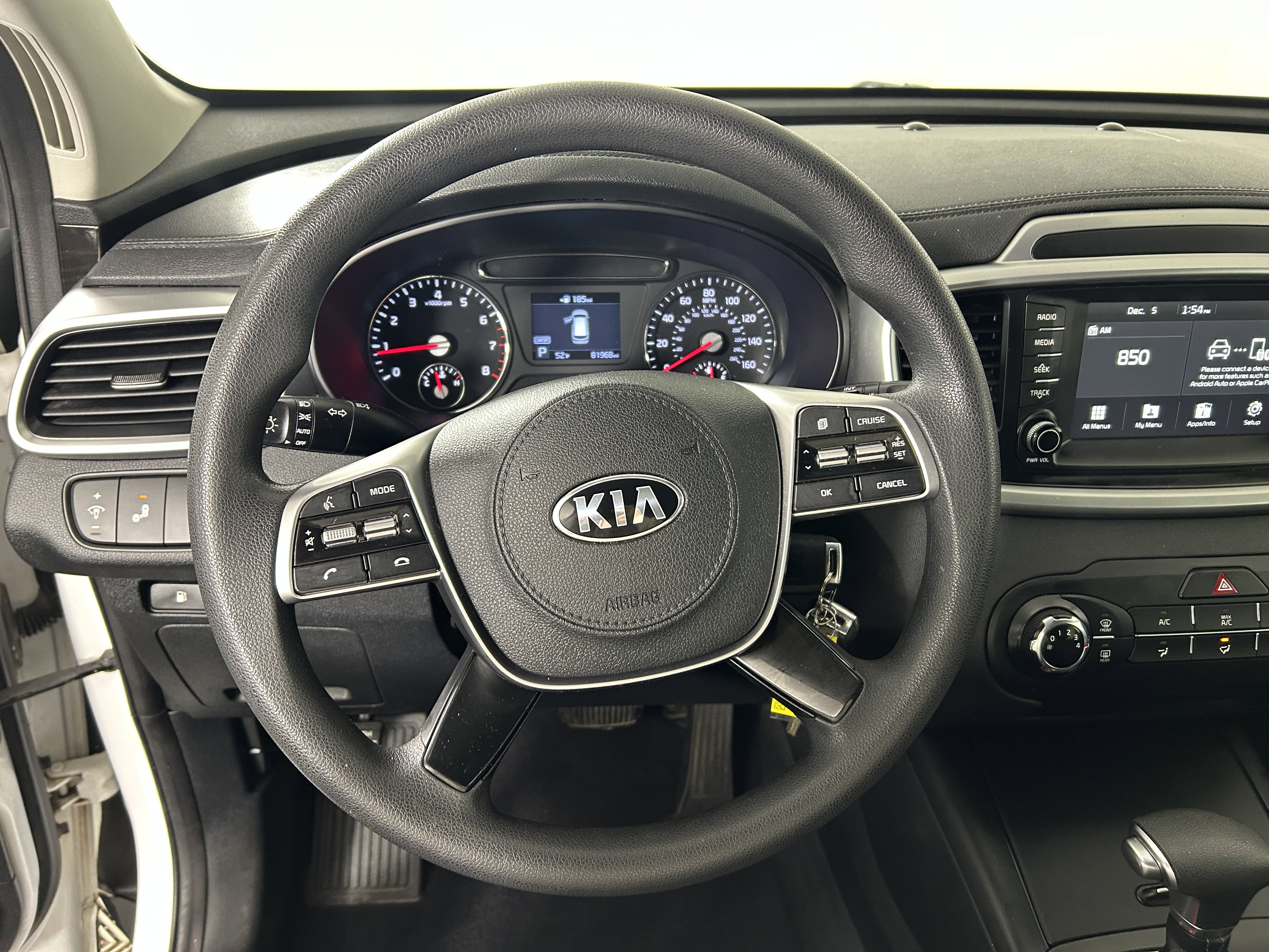 Used 2019 Kia Sorento AWD image 14