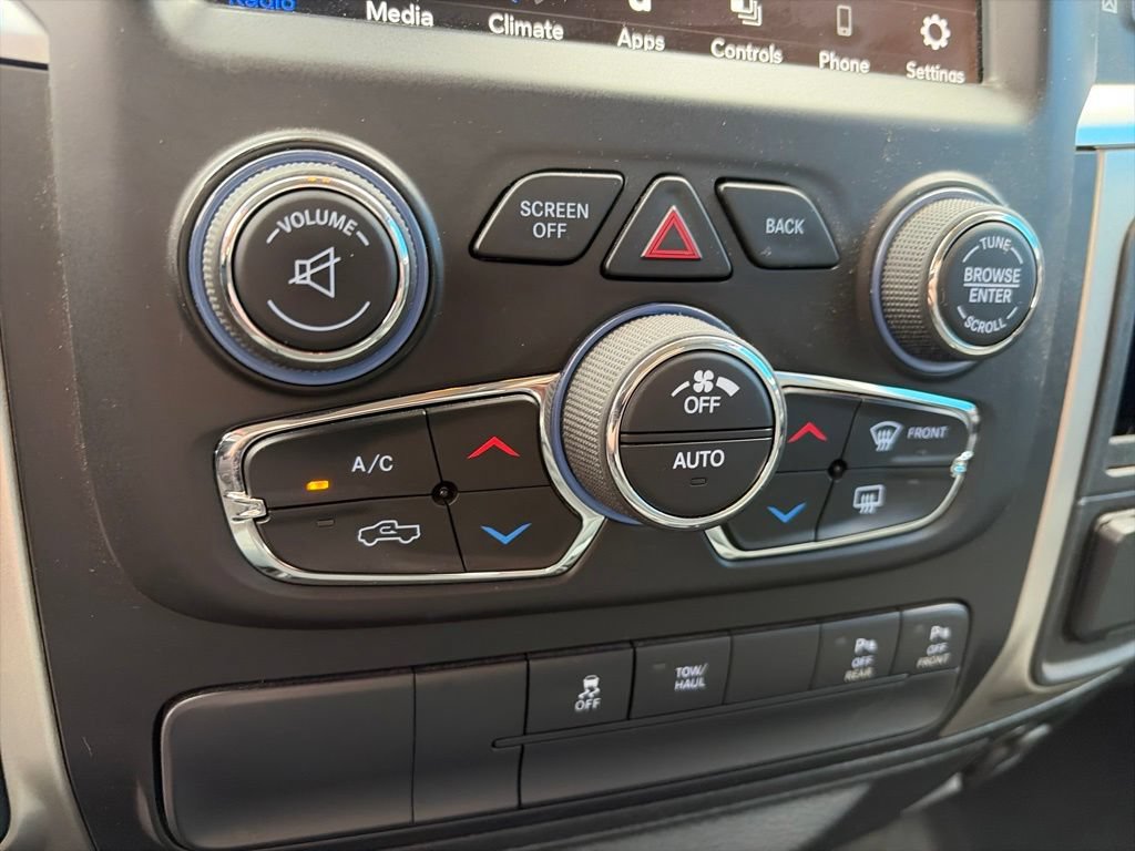 Used 2019 RAM 1500 Big Horn AWD/4WD image 24