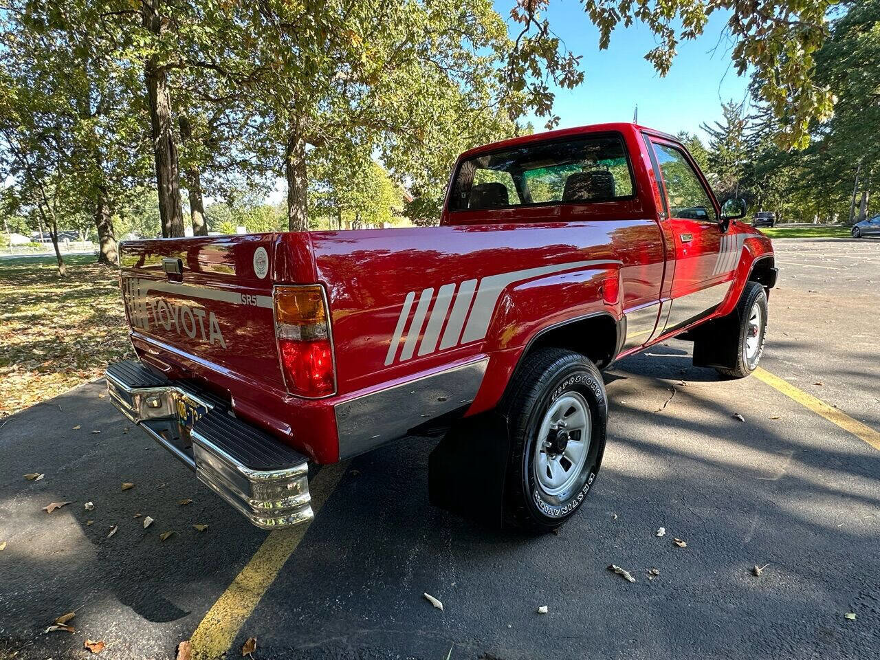 Used 1988 Toyota Pickup 4x4 Regular Cab image 6