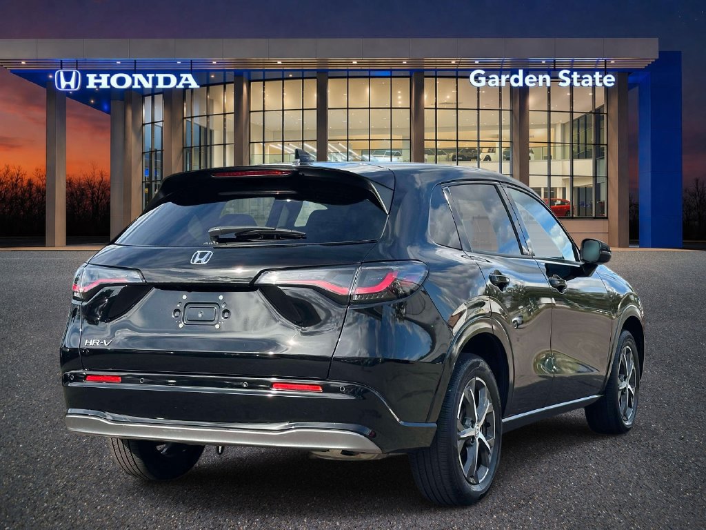 Certified 2024 Honda HR-V EX-L image 3