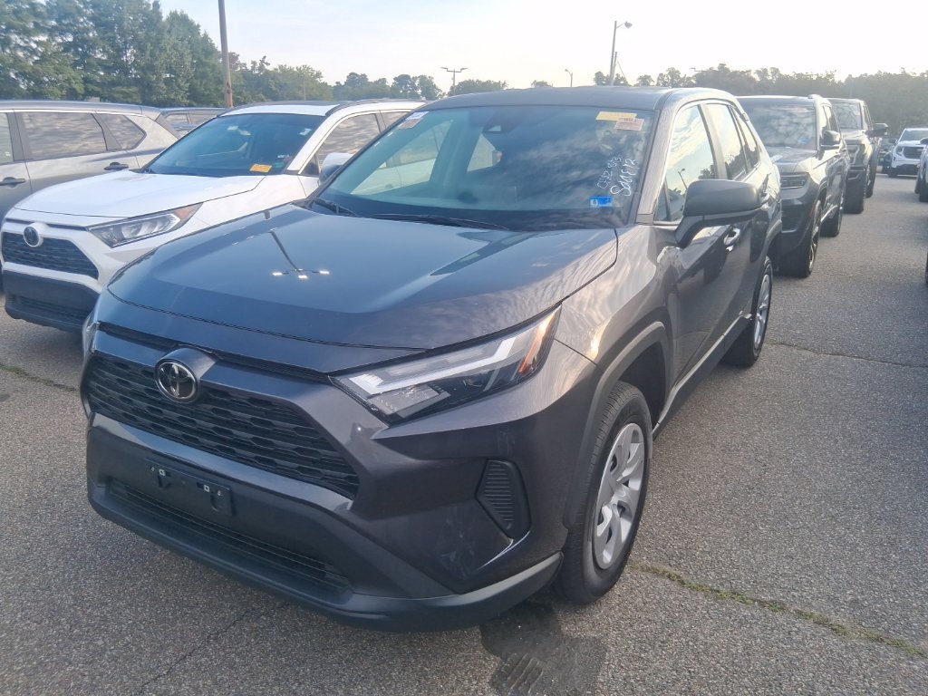 Used 2024 Toyota RAV4 LE AWD/4WD image 1