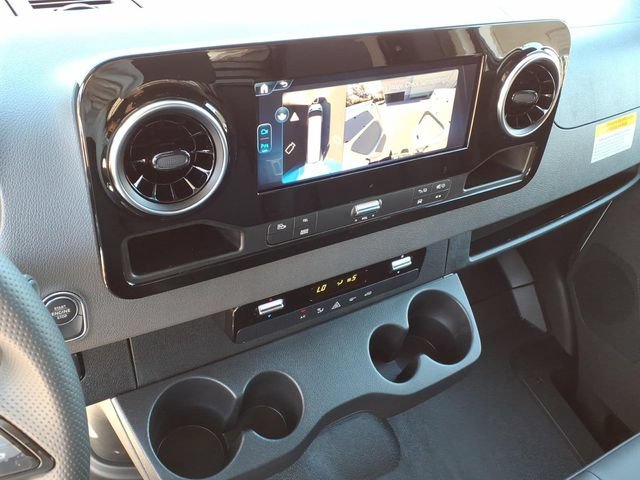 New 2026 Mercedes-Benz Sprinter 2500 image 6