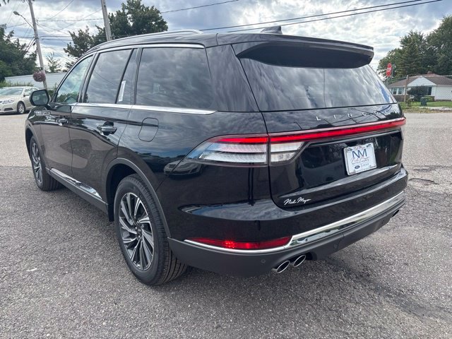 New 2026 Lincoln Aviator AWD image 5