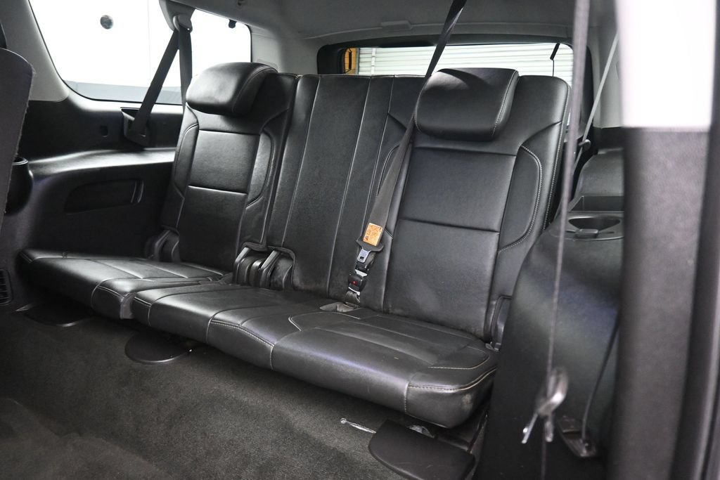 Used 2018 Chevrolet Suburban LT AWD/4WD image 38