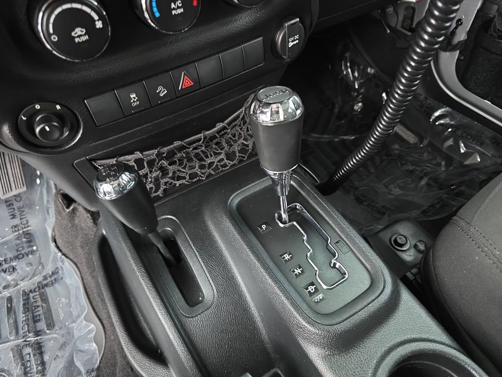 Used 2016 Jeep Wrangler Unlimited Sport w/ Quick Order Package 24S image 17