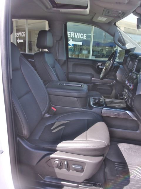 Used 2022 Chevrolet Silverado 1500 LTZ w/ LTZ Premium Package AWD/4WD image 38