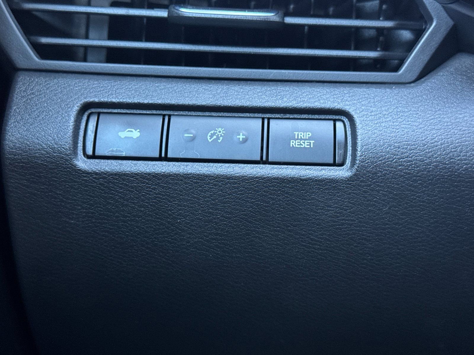 Used 2023 Nissan Altima 2.5 SR image 29