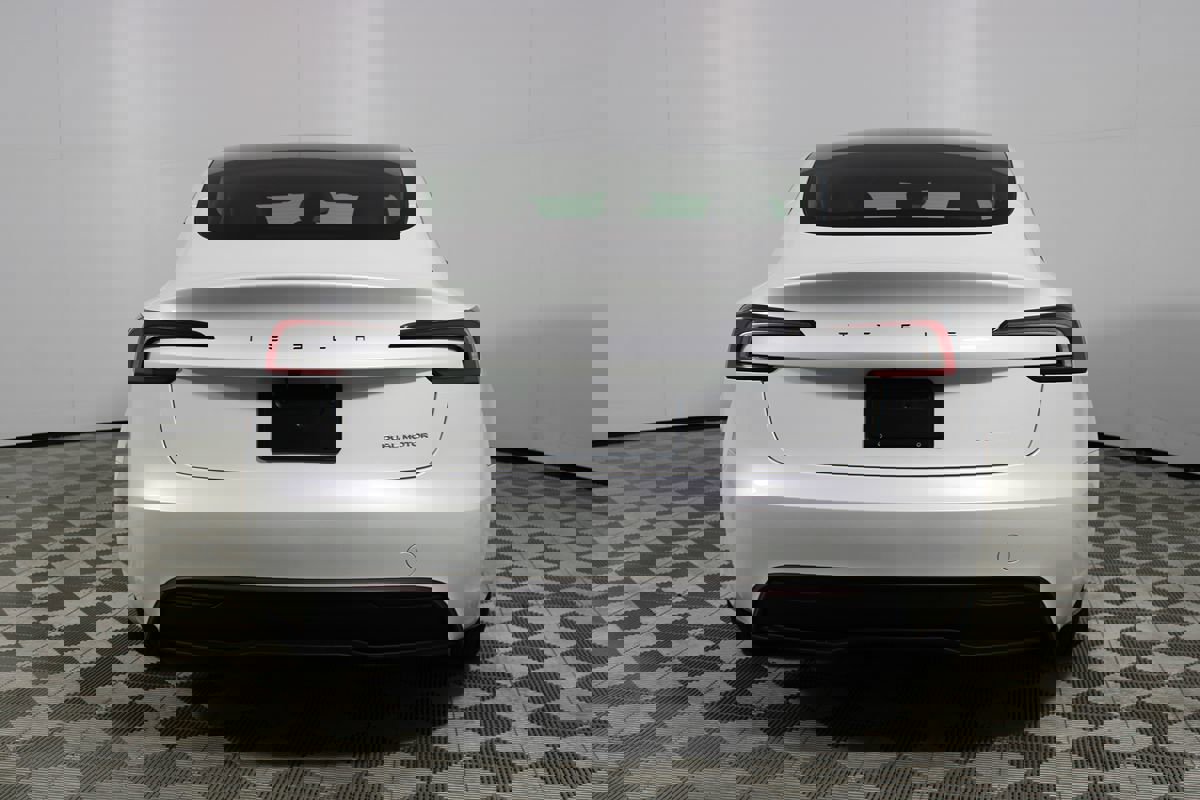 Used 2024 Tesla Model 3 Long Range image 31