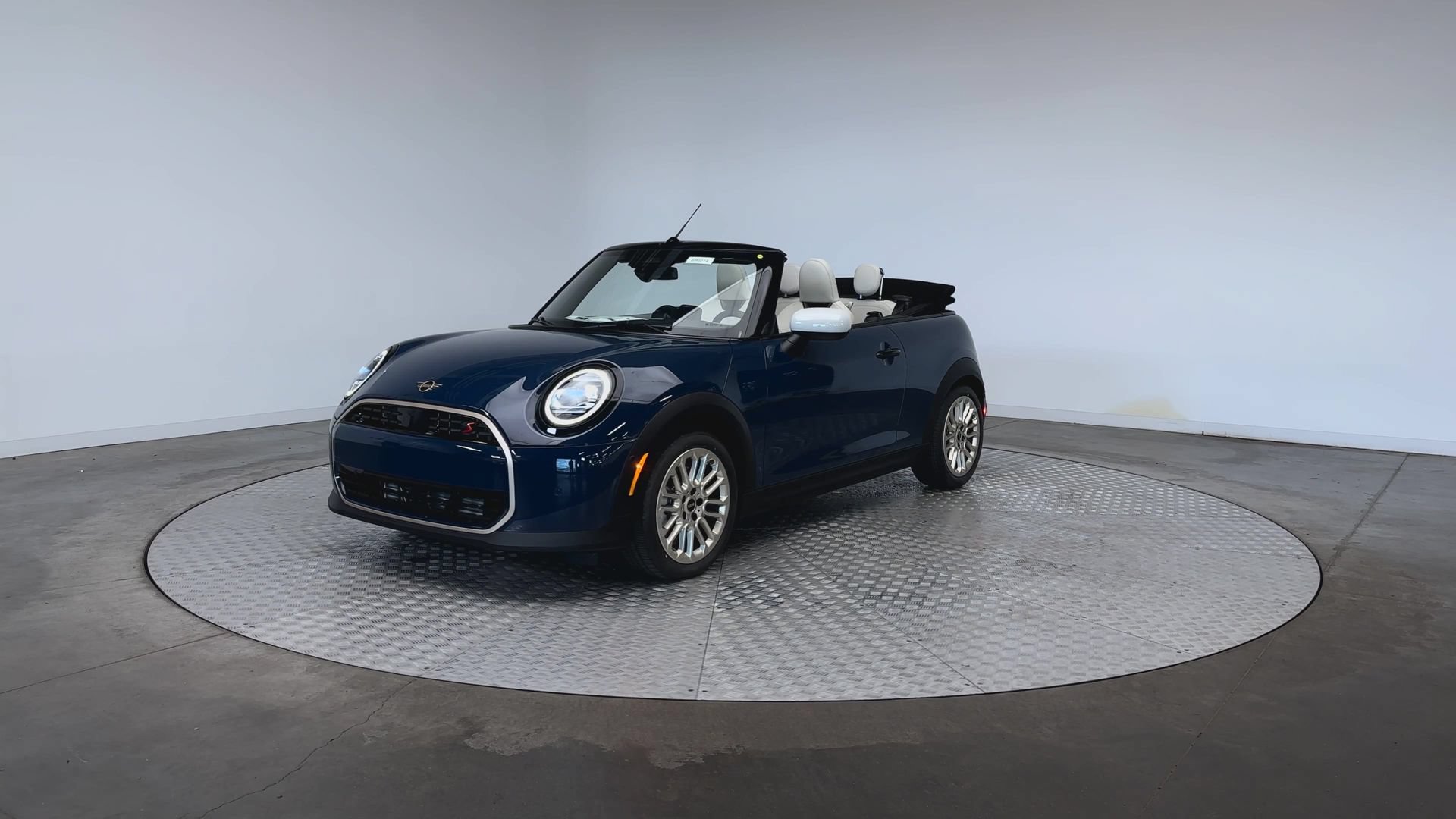 New 2026 MINI Cooper S FWD image 4