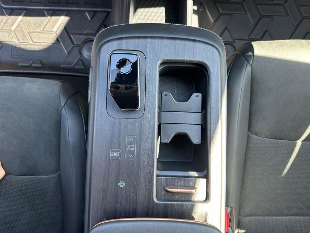 Certified 2025 Nissan Ariya AWD image 19