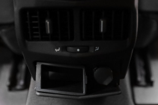 Used 2015 Cadillac CTS V RWD image 98