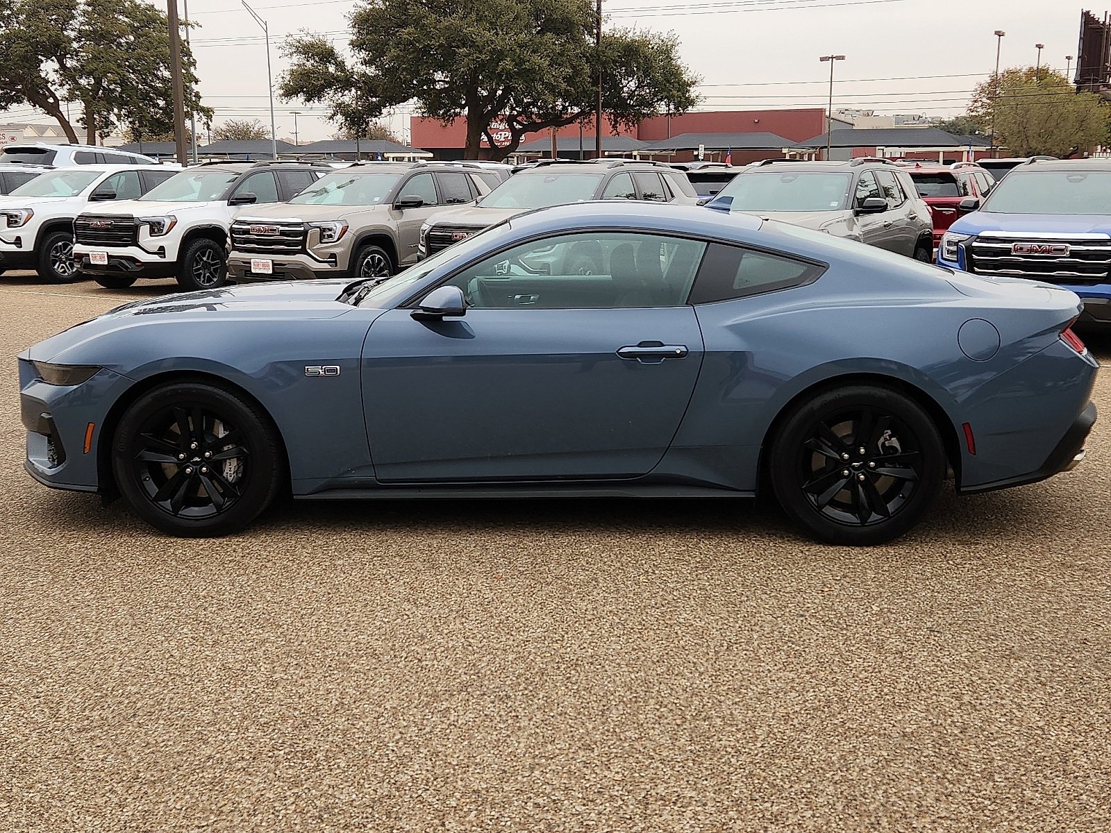 Used 2025 Ford Mustang GT image 2