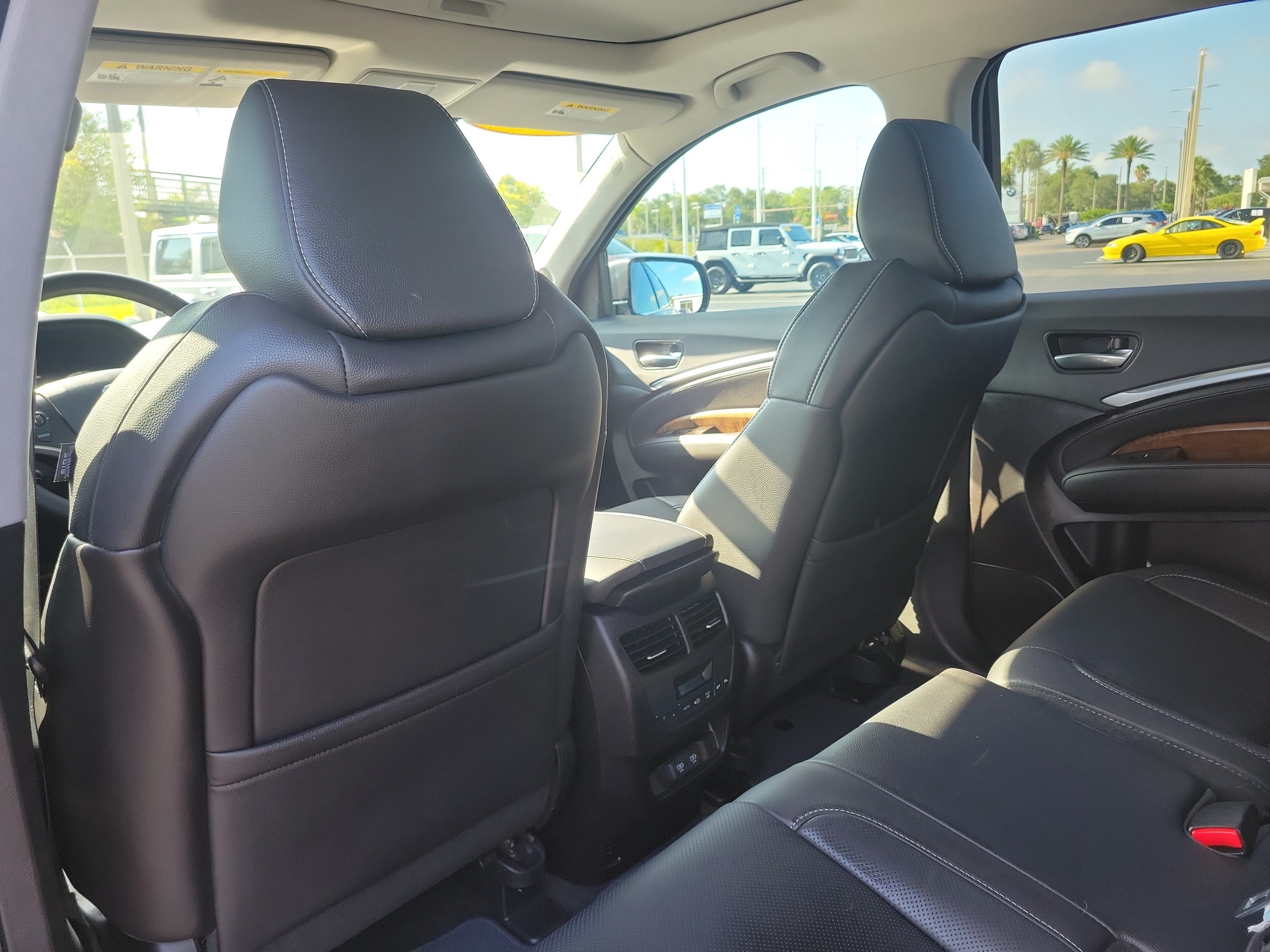 Used 2020 Acura MDX SH-AWD w/ Technology Package image 12
