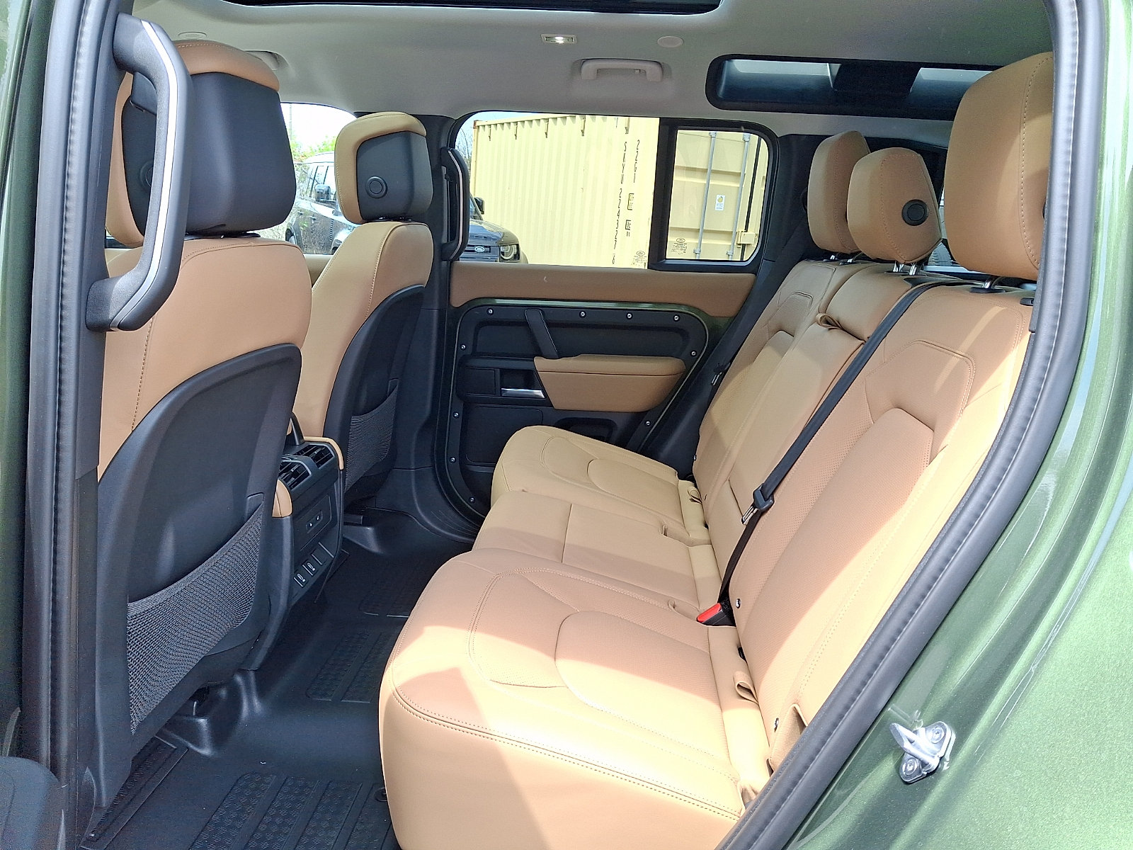 New 2026 Land Rover Defender 110 S AWD/4WD image 5