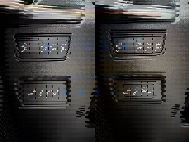 Certified 2025 MAZDA CX-90 Plug-In Hybrid w/Premium Sport image 22