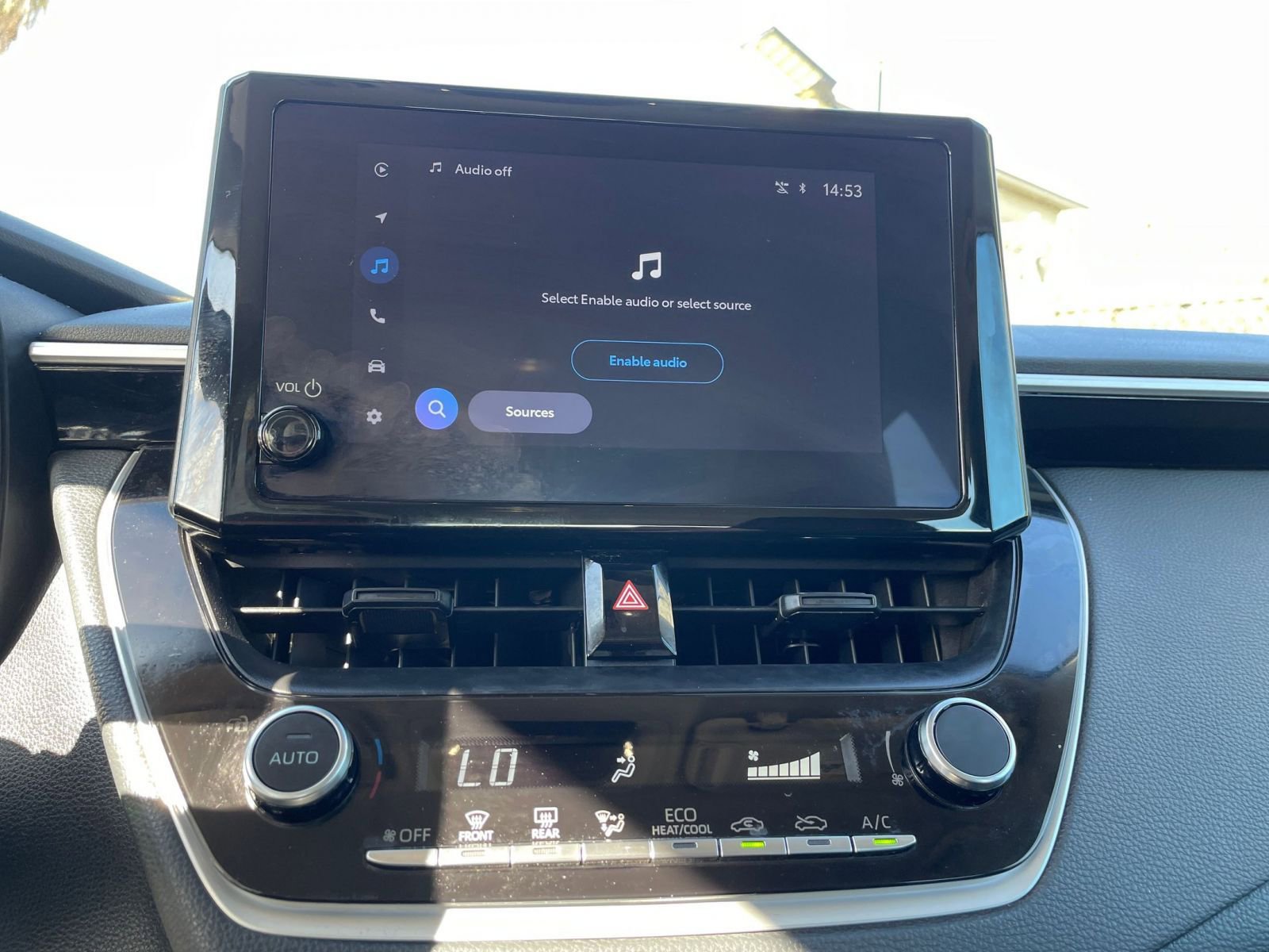 Used 2025 Toyota Corolla LE image 20