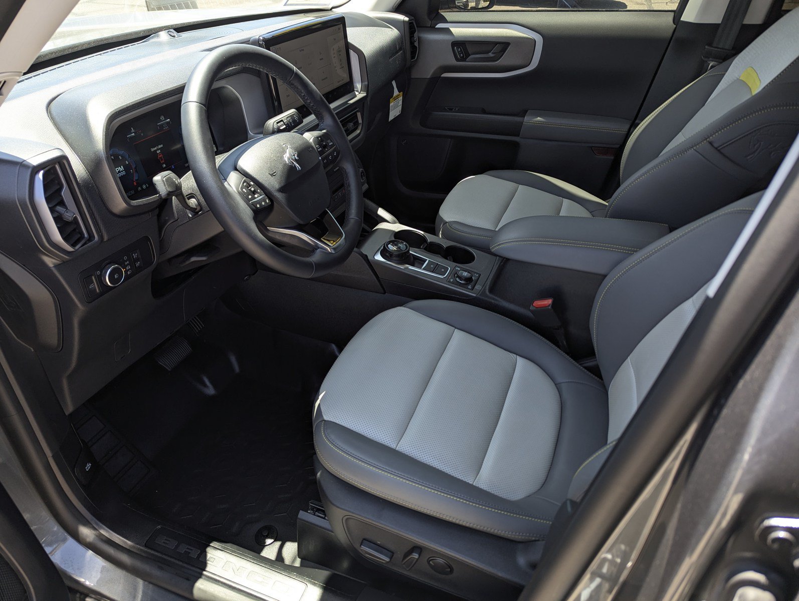 Certified 2025 Ford Bronco Sport Badlands w/ Sasquatch Badlands Package AWD/4WD image 9