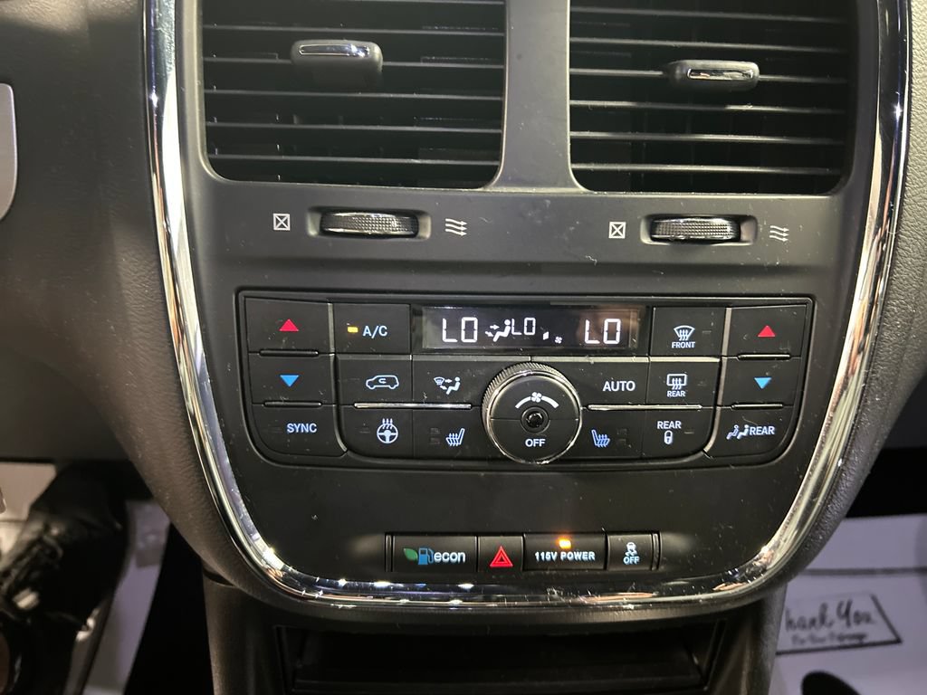 Used 2018 Dodge Grand Caravan GT FWD image 19