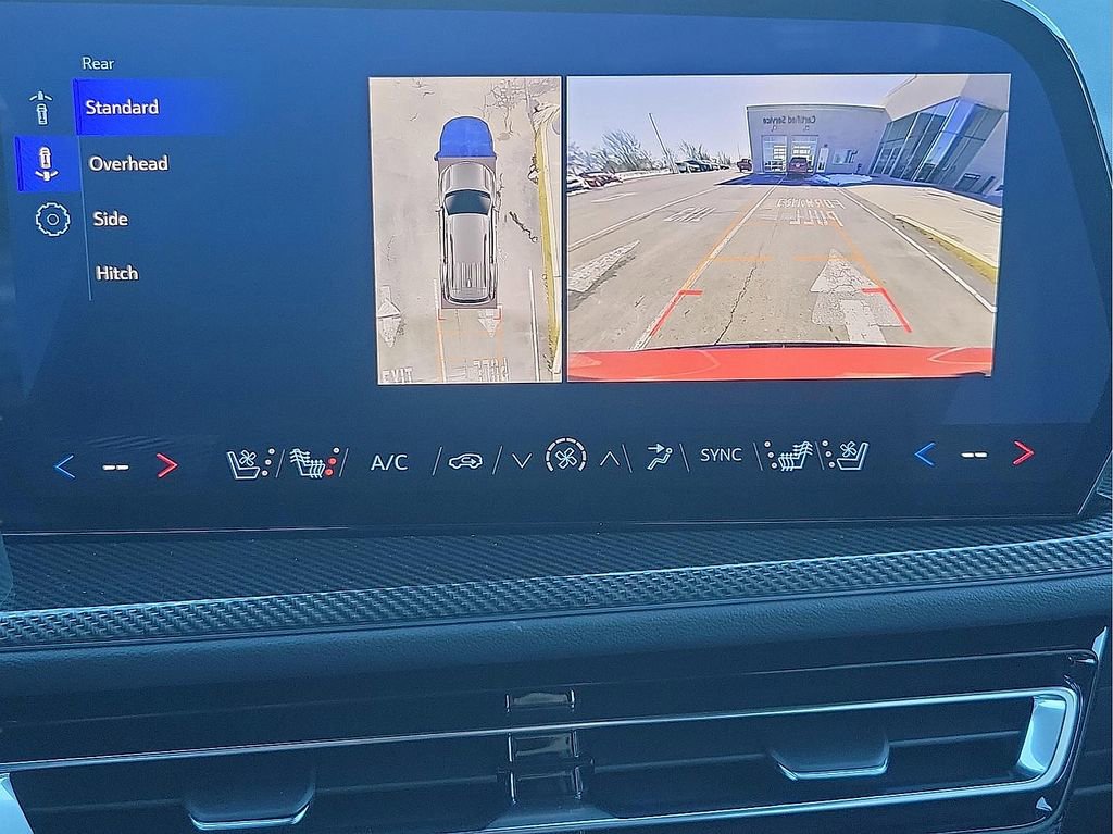 Used 2025 Chevrolet Traverse High Country w/ LPO, Floor Liner Package FWD image 16