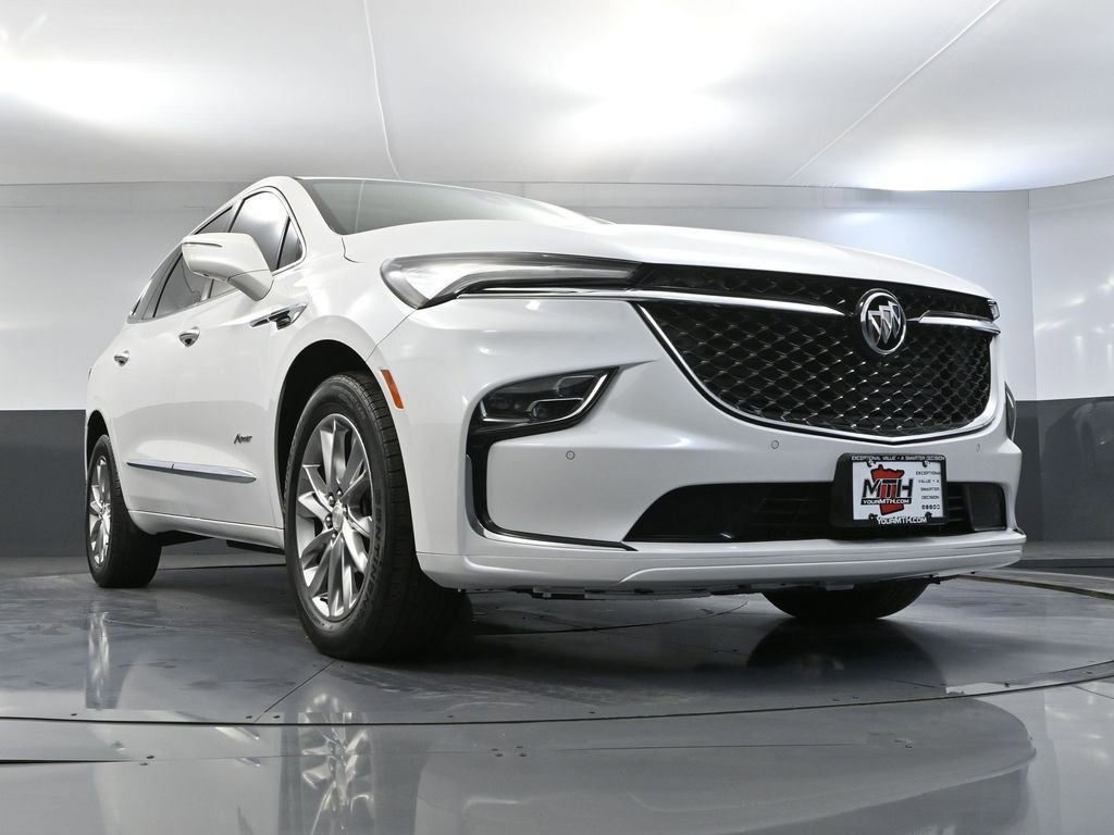 Used 2022 Buick Enclave Avenir w/ Avenir Technology Package image 62