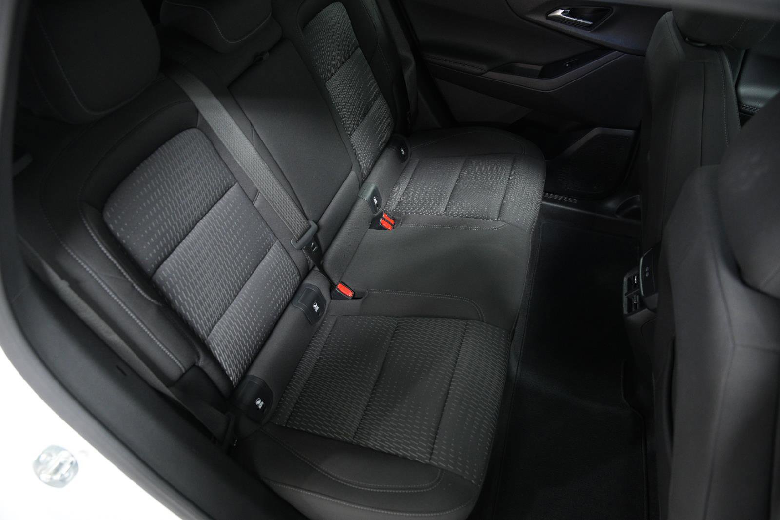 Used 2025 Chevrolet Equinox LT image 15