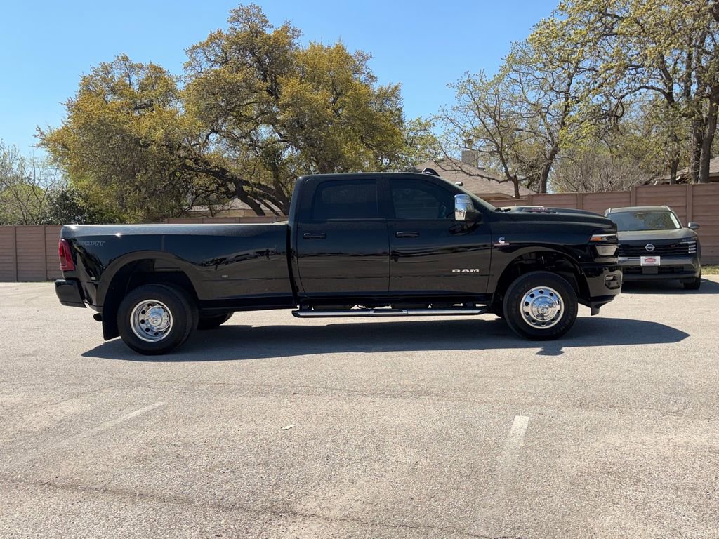 Used 2025 RAM 3500 Laramie w/ Sport Appearance Package image 4