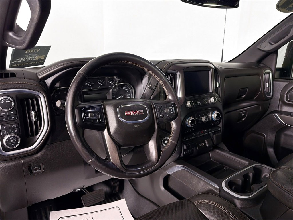 Used 2022 GMC Sierra 2500 AT4 w/ Gooseneck/5TH Wheel Package image 9