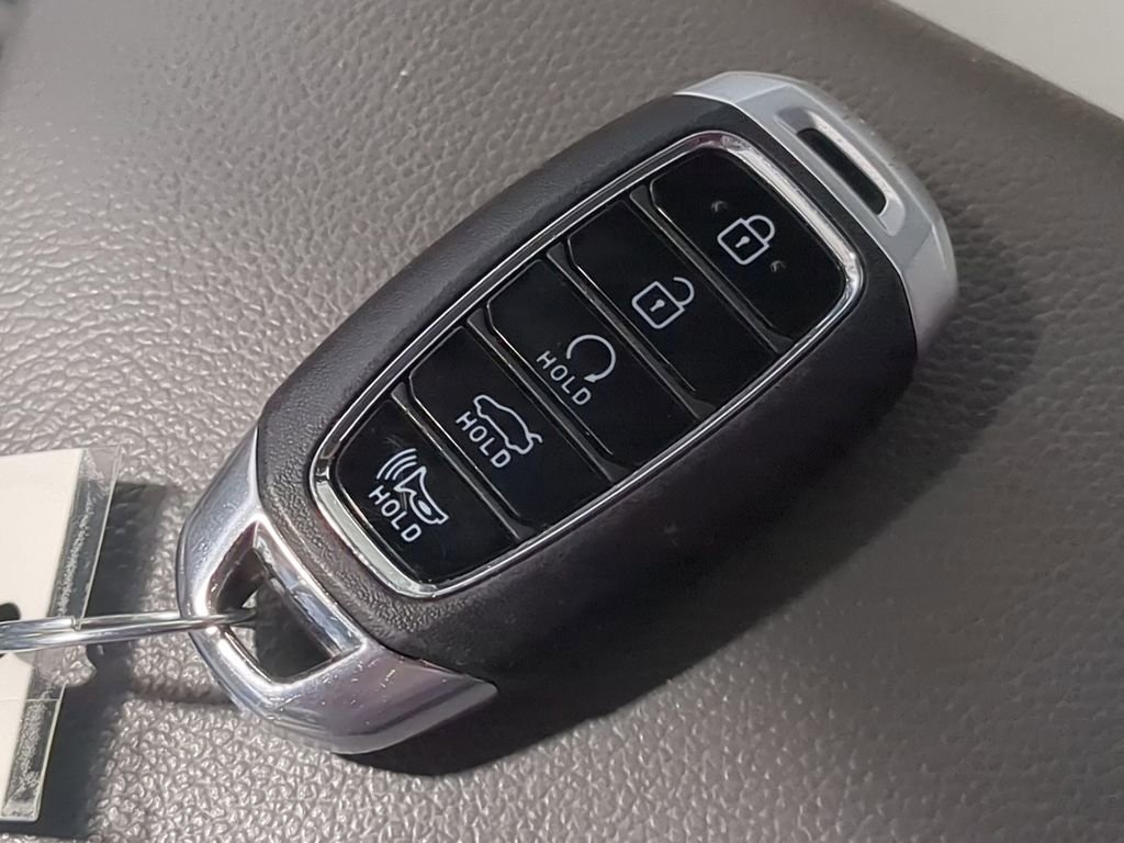 Used 2021 Hyundai Elantra SEL FWD image 36