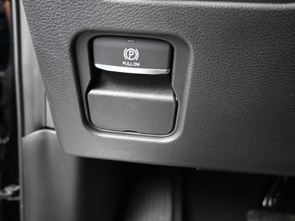 New 2026 Jeep Grand Wagoneer L Summit AWD/4WD image 32