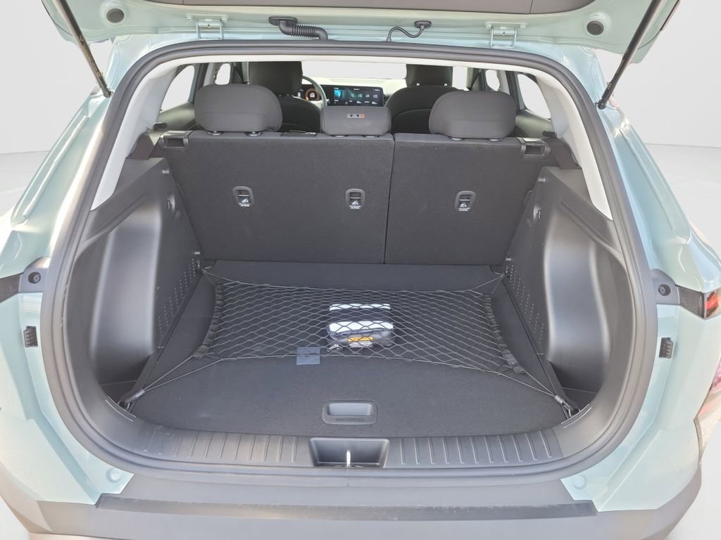 Certified 2026 Hyundai Kona SE image 20