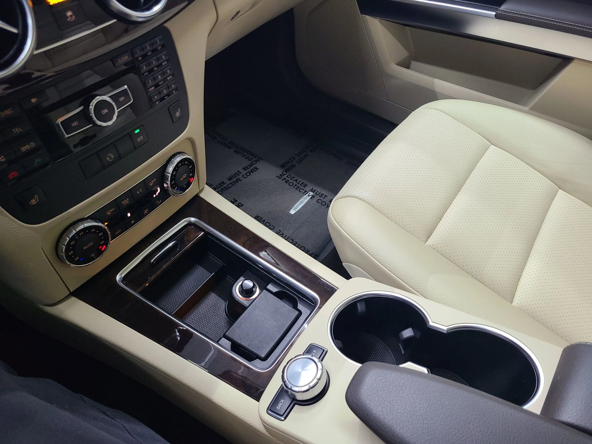 Used 2014 Mercedes-Benz GLK 350 4MATIC image 27