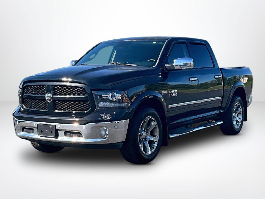 Used 2017 RAM 1500 Laramie w/ Convenience Group AWD/4WD image 34