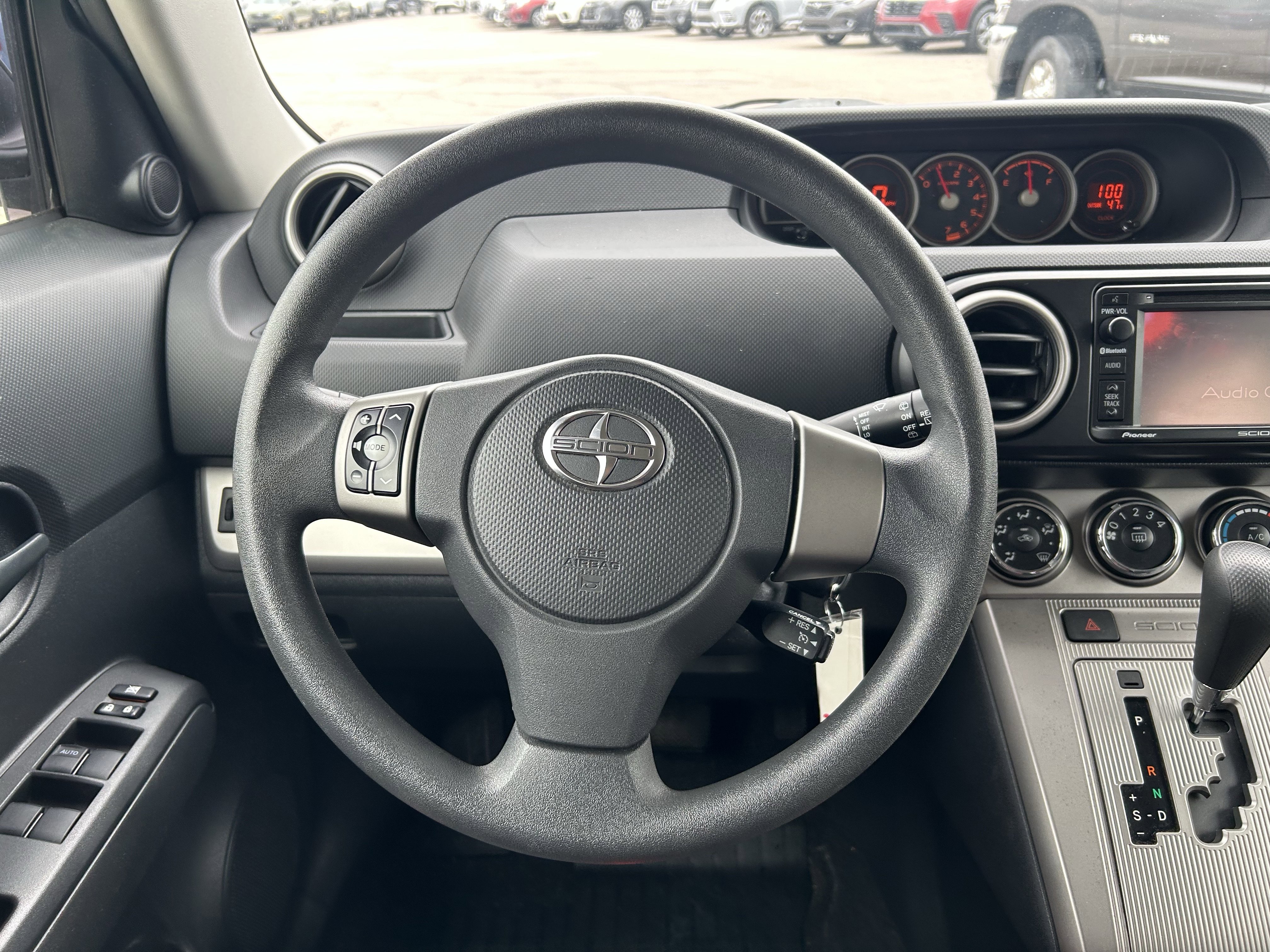 Used 2014 Scion xB image 10