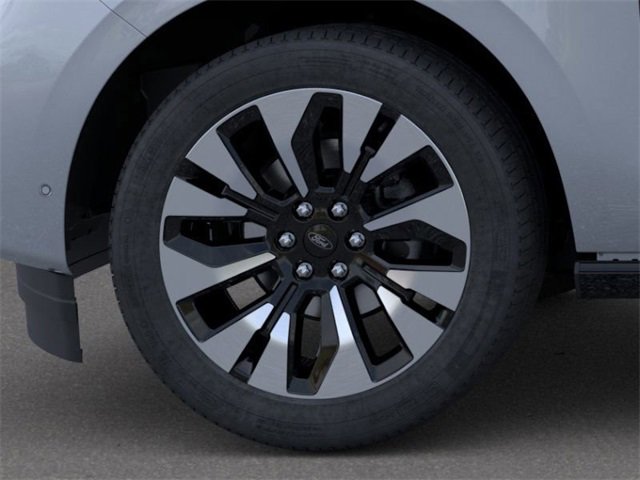 New 2025 Ford Expedition Max Platinum w/ Platinum Ultimate Package image 19