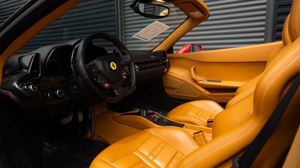 Used 2015 Ferrari 458 Spider RWD image 45