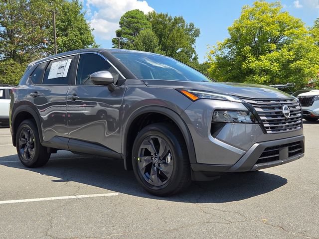 New 2026 Nissan Rogue SV FWD image 5