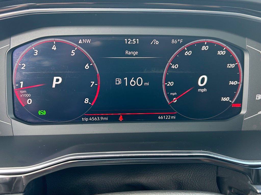 Certified 2022 Volkswagen Jetta GLI Autobahn w/ GLI Black Package FWD image 24