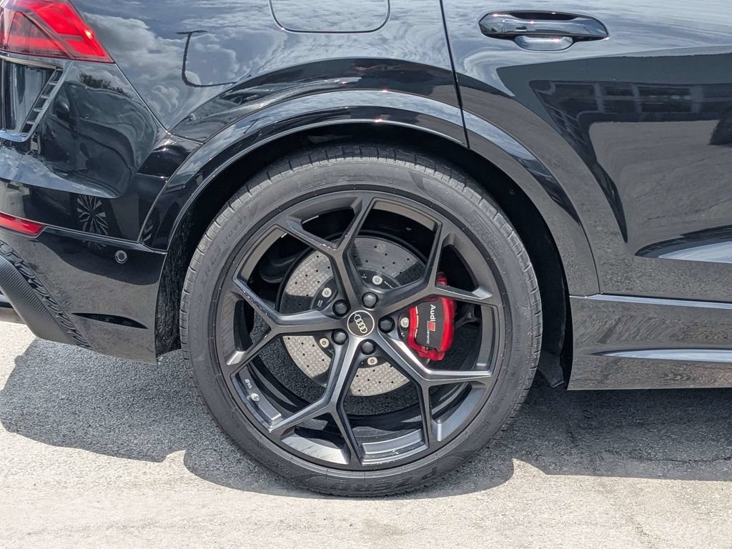 Used 2025 Audi RS Q8 performance AWD/4WD image 10
