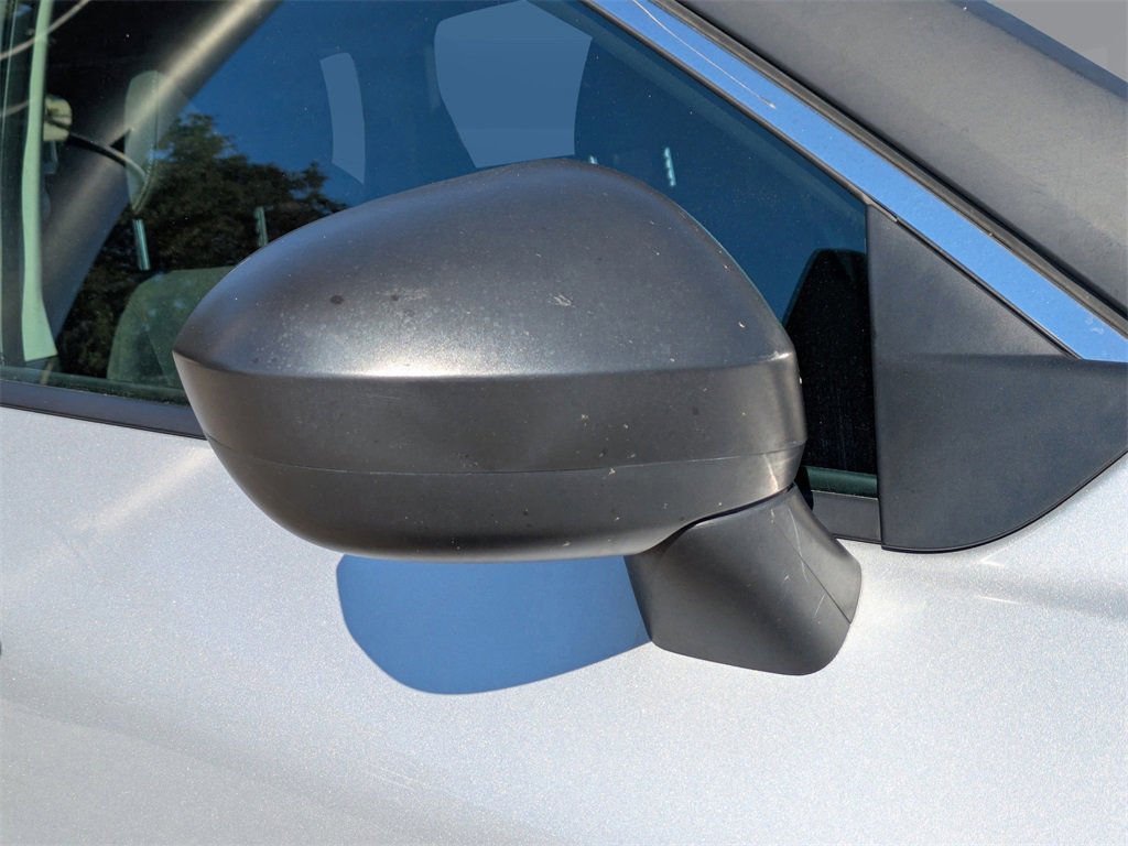 Used 2024 Nissan Rogue S image 12