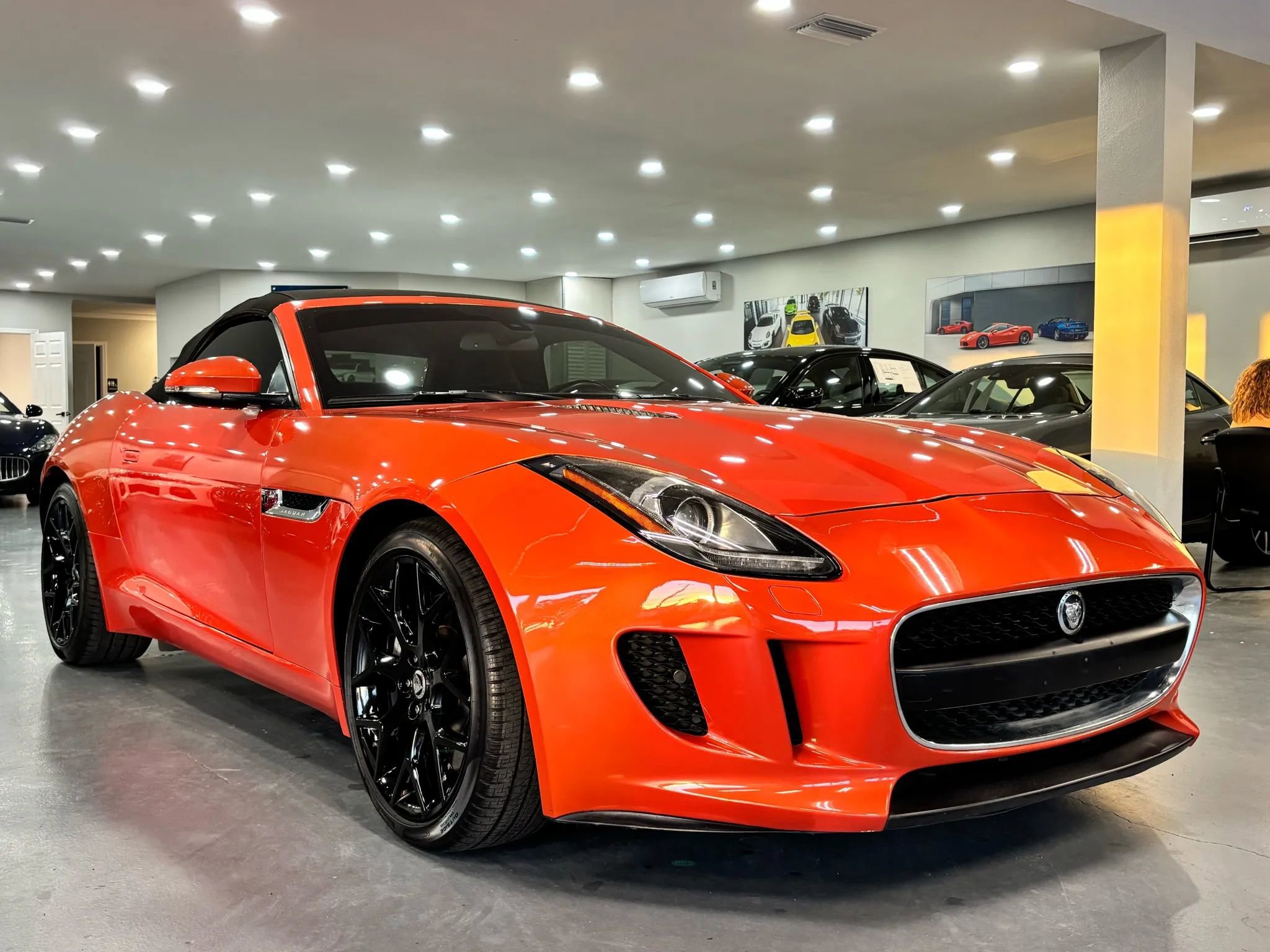 Used 2014 Jaguar F-TYPE Convertible image 1