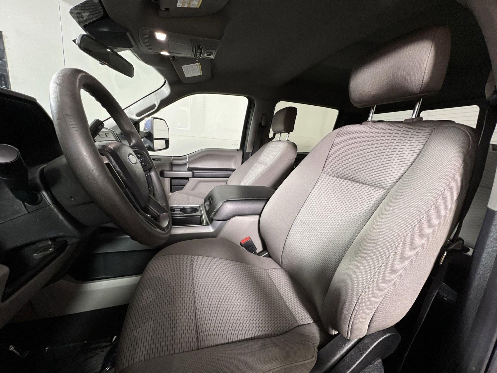 Used 2021 Ford F250 XLT w/ XLT Premium Package image 13