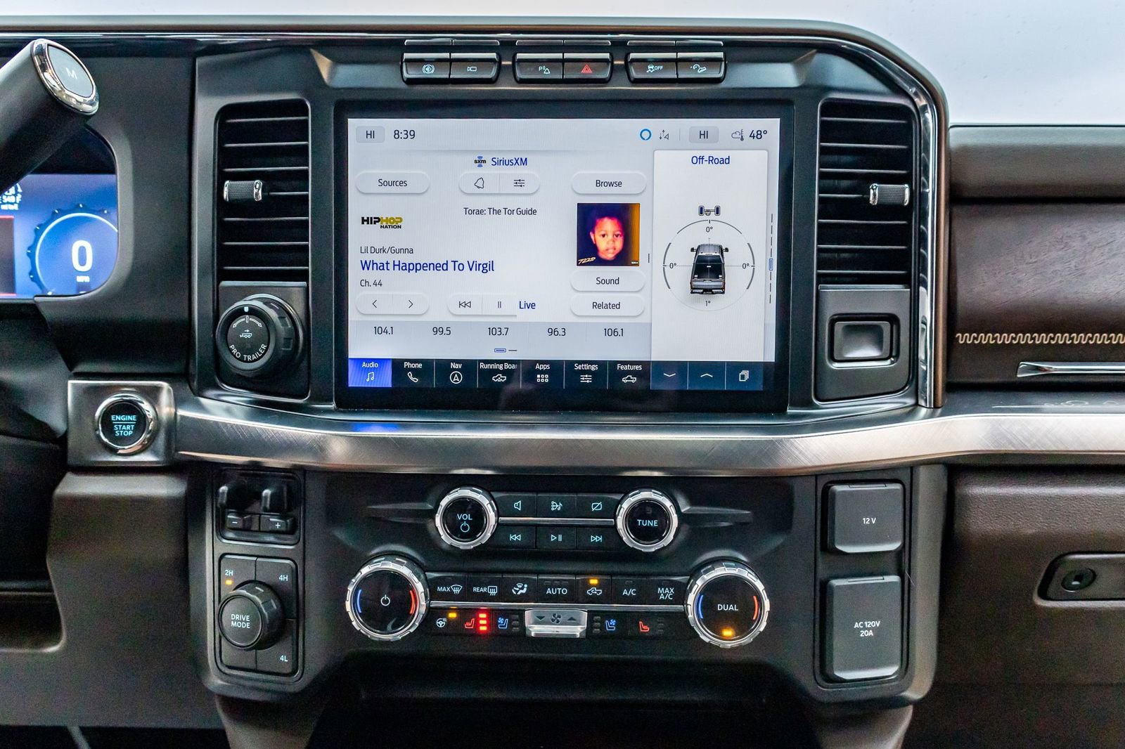 Used 2024 Ford F350 King Ranch w/ Chrome Package image 24