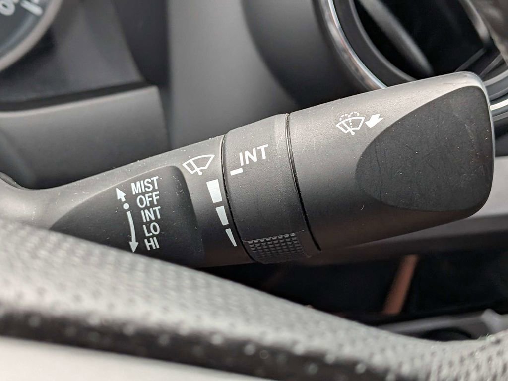 Used 2018 Toyota Tacoma TRD Off-Road image 28