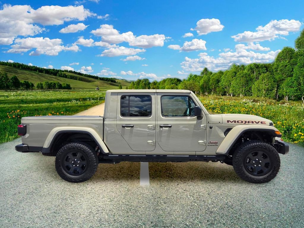 Used 2022 Jeep Gladiator Mojave w/ LED Lighting Group AWD/4WD image 7